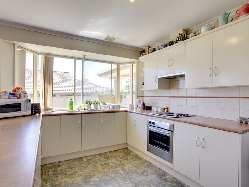 6 Decaux Place, Mount Compass SA 5210