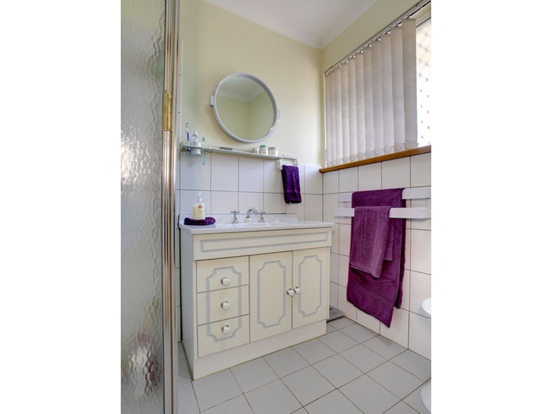 17 Babbacombe Drive, Moana SA 5169