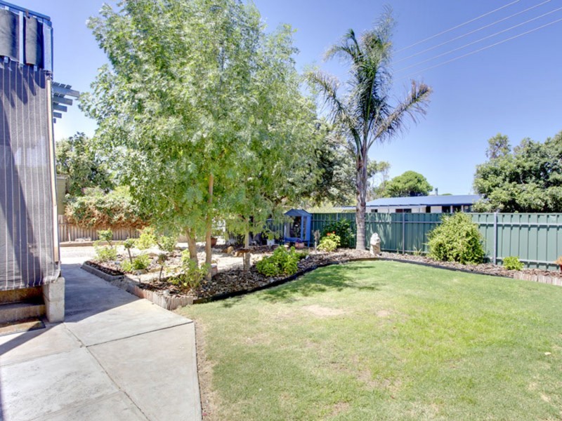 27 Nardoo Road, Aldinga Beach SA 5173