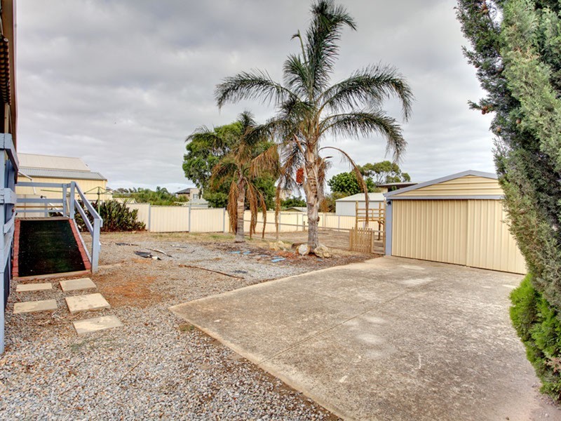 29 Plaza Avenue, Sellicks Beach SA 5174