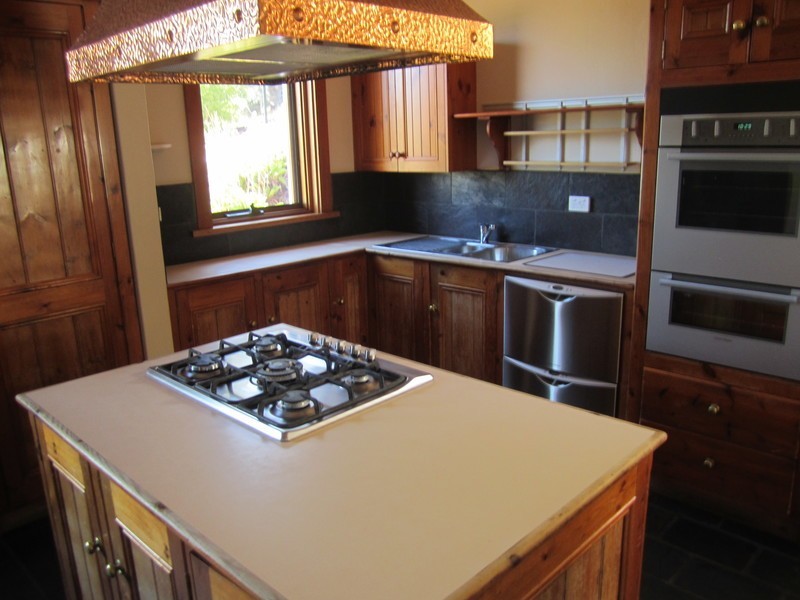 285 Blewitt Spring  Road, Blewitt Springs SA 5171