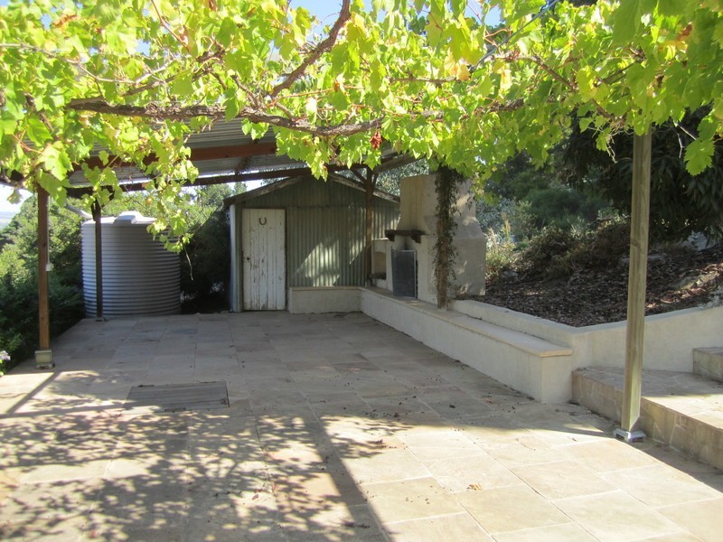 285 Blewitt Spring  Road, Blewitt Springs SA 5171
