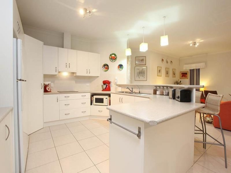 37 Haywood Court, Mount Compass SA 5210