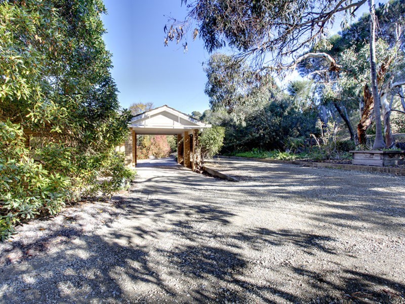114 Brookmans Road, Blewitt Springs SA 5171