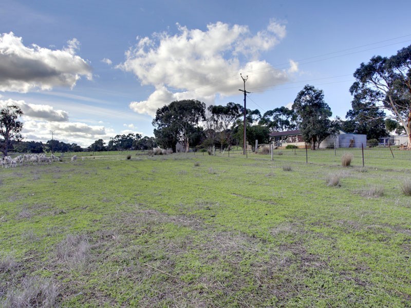 88 Bonds Road, Mount Compass SA 5210