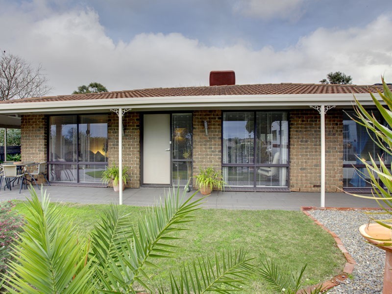 5 Siesta Crescent, Maslin Beach SA 5170