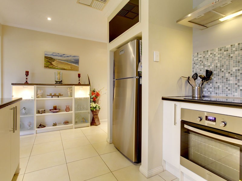 5 Siesta Crescent, Maslin Beach SA 5170