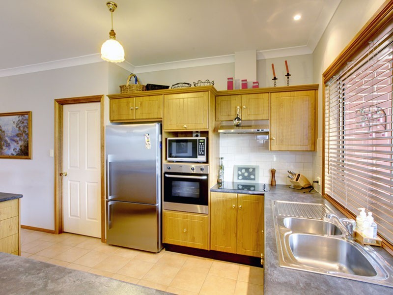 84 How Road, Aldinga Beach SA 5173