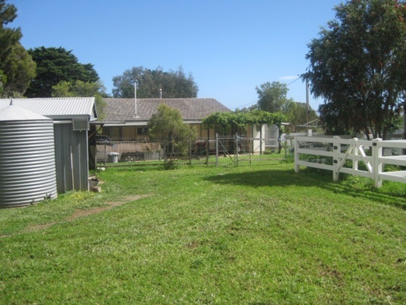 6 Bayliss Road, Willunga SA 5172