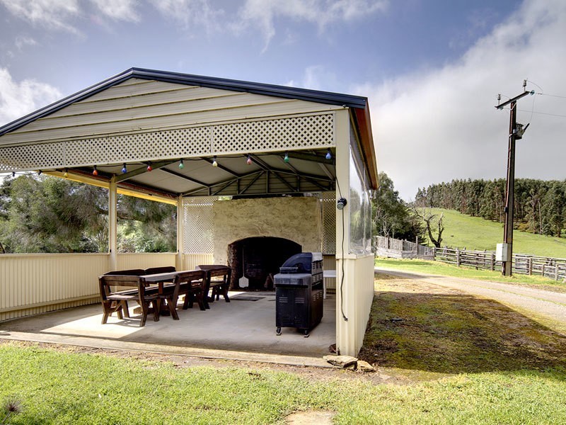 130  Nosworthy Road, Inman Valley SA 5211