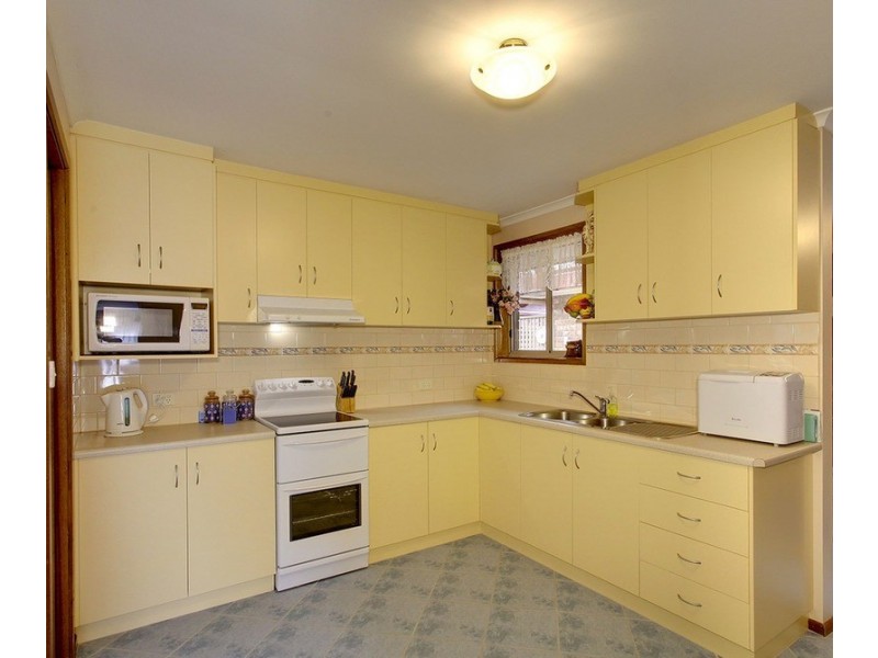 22 Bowering Hill Road, Port Willunga SA 5173