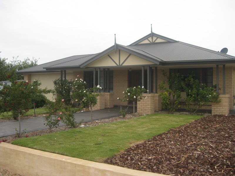31 Waye Street, Mount Compass SA 5210