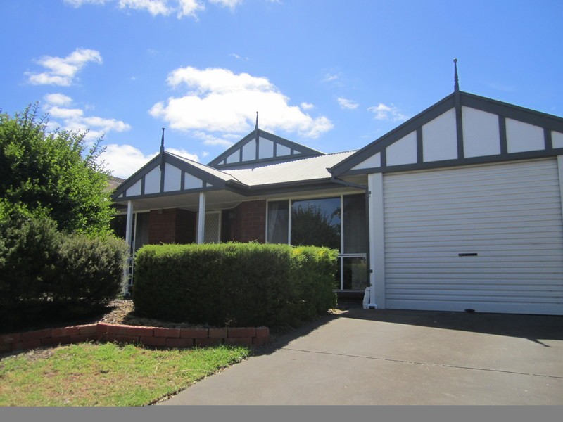 2 Treasure Place, Seaford Rise SA 5169