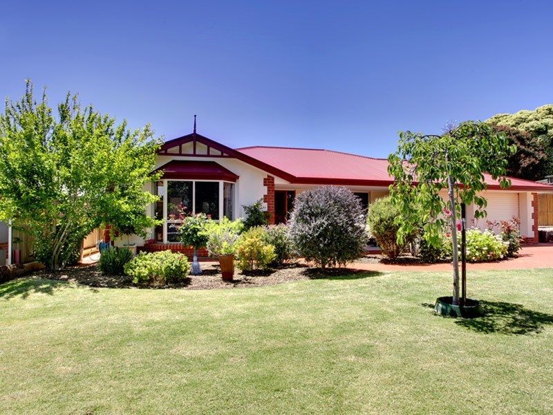 30 Aubrey Drive, Willunga SA 5172