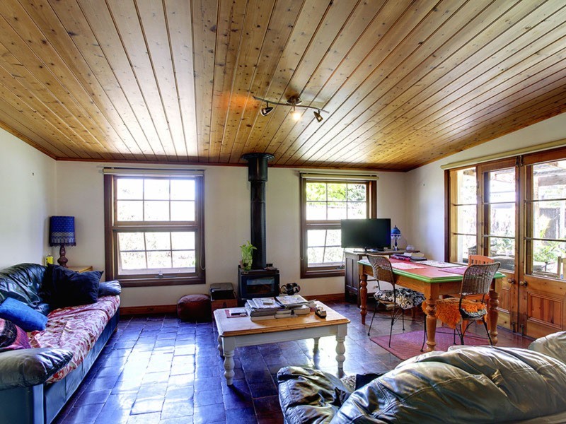 5 Chalk Hill  Road, Mclaren Vale SA 5171