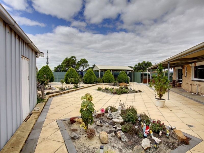 697 Commercial Road, Maslin Beach SA 5170