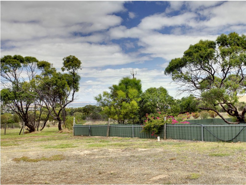 697 Commercial Road, Maslin Beach SA 5170