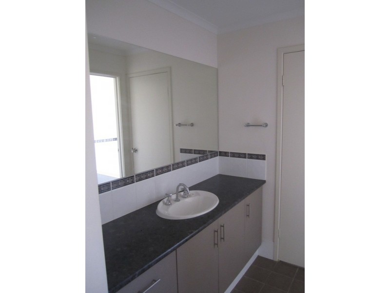 5 Gilligan Grove, Mclaren Flat SA 5171