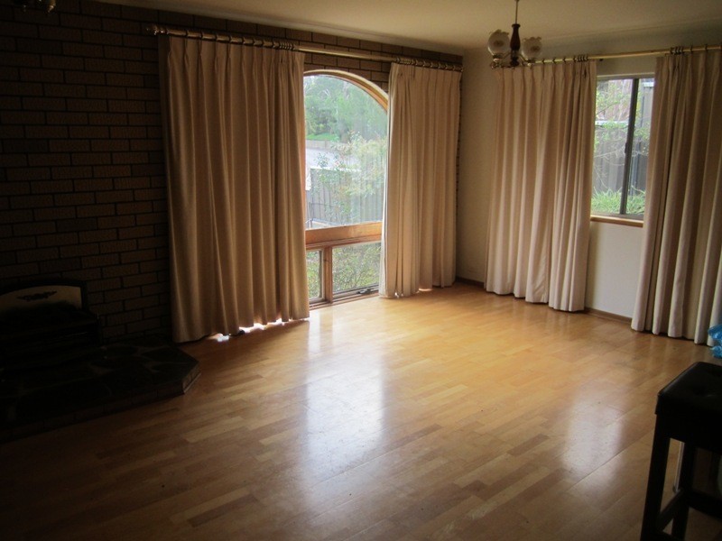 36 St Peters  Terrace, Willunga SA 5172