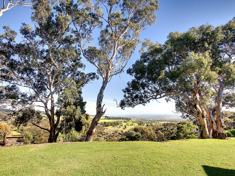 211 Penneys Hill Road, The Range SA 5172