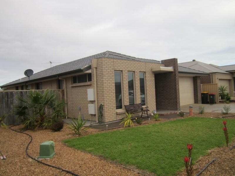 12 Pinkgum Avenue, Aldinga Beach SA 5173