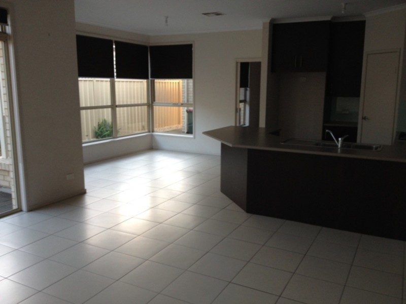 12 Pinkgum Avenue, Aldinga Beach SA 5173