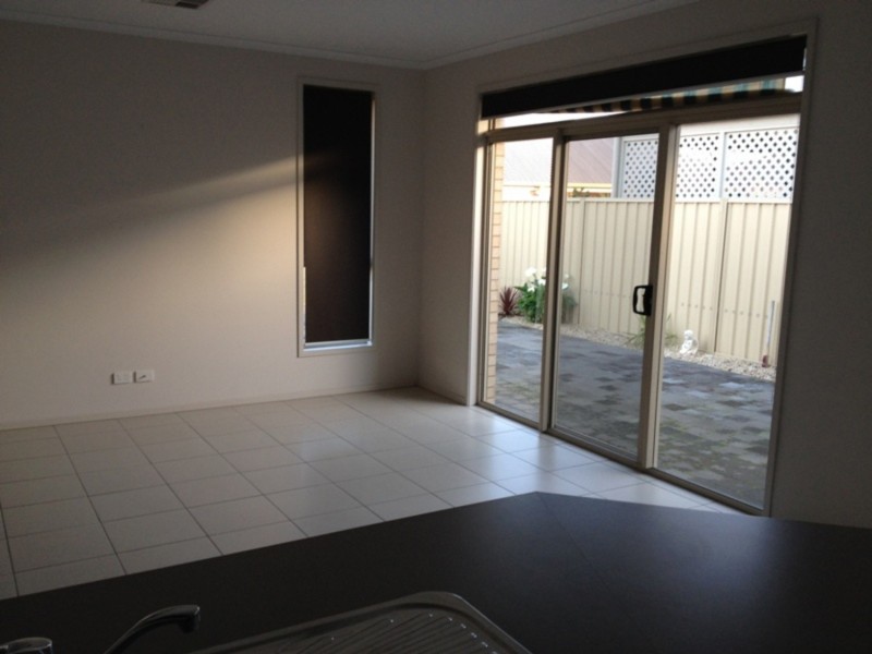 12 Pinkgum Avenue, Aldinga Beach SA 5173