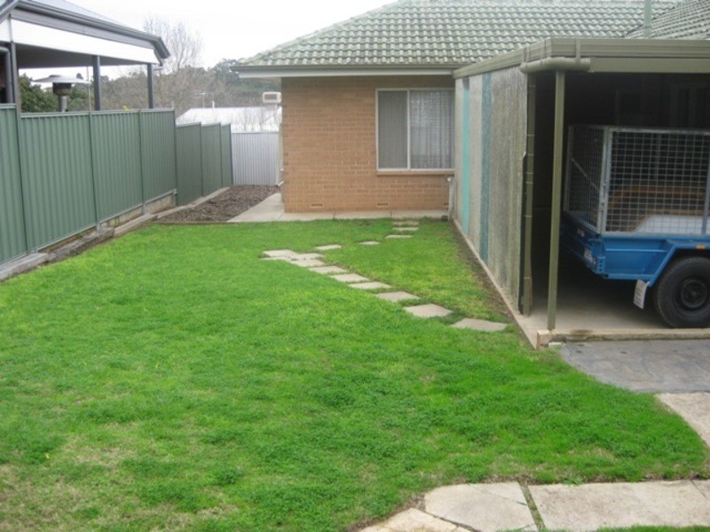 25 Chapman  Avenue, Mclaren Vale SA 5171