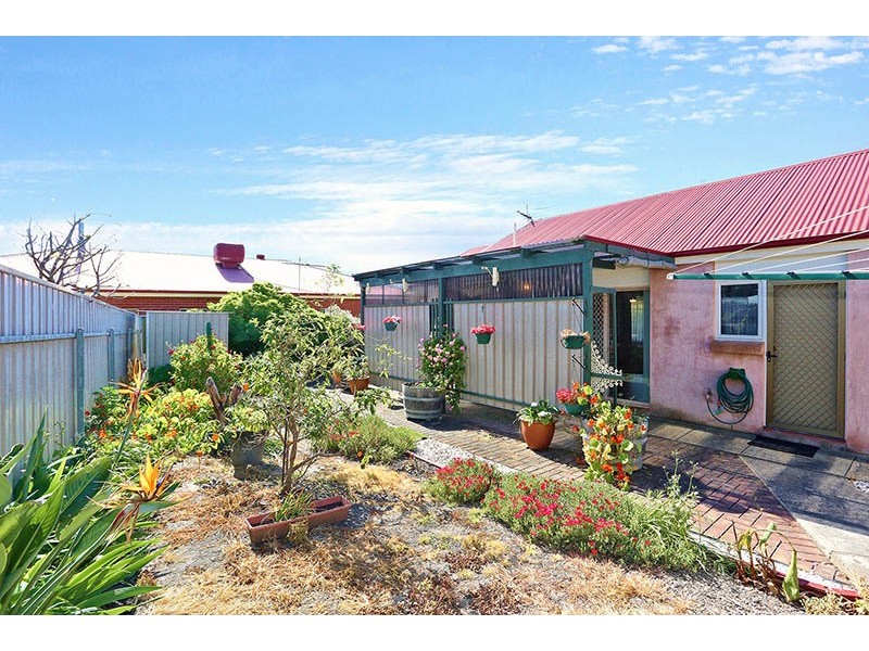 9 Waye Street, Willunga SA 5172