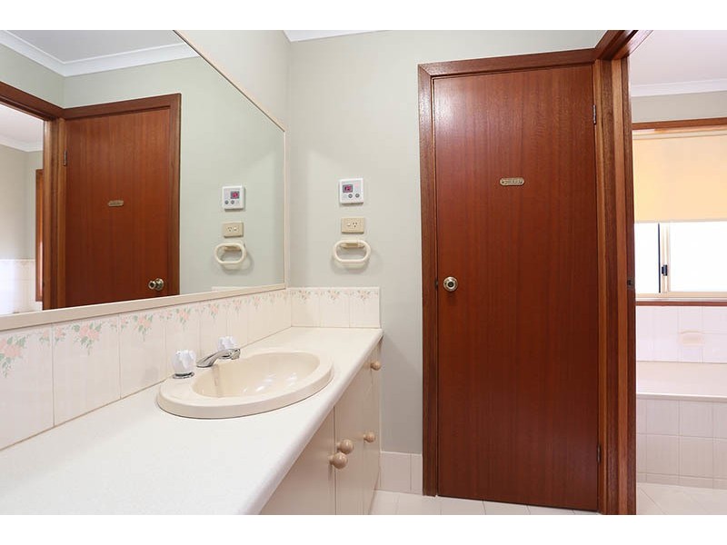 44 St Andrews Way, Morphett Vale SA 5162