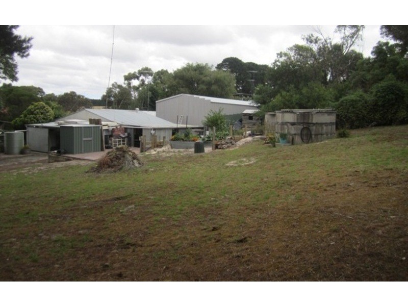 16 Arthur Road, Mount Compass SA 5210