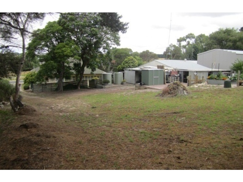 16 Arthur Road, Mount Compass SA 5210