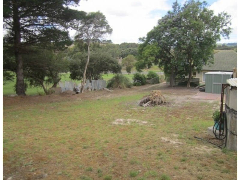 16 Arthur Road, Mount Compass SA 5210