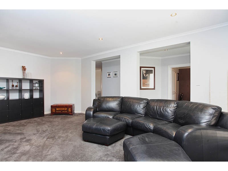 13 Haywood Court, Mount Compass SA 5210