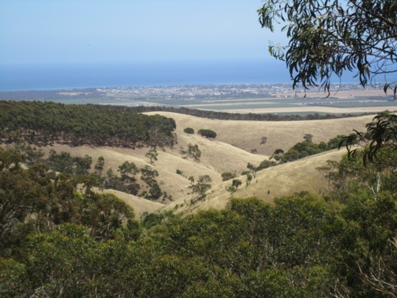 170 Range Road West, Willunga SA 5172