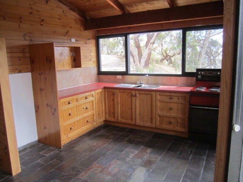 170 Range Road West, Willunga SA 5172