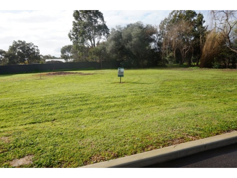 5 Norman Road, Willunga SA 5172