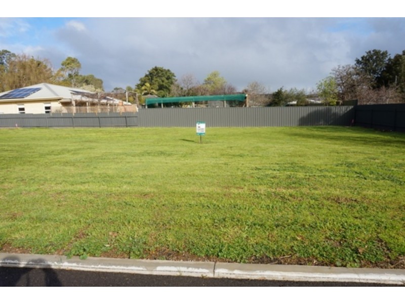 5 Norman Road, Willunga SA 5172