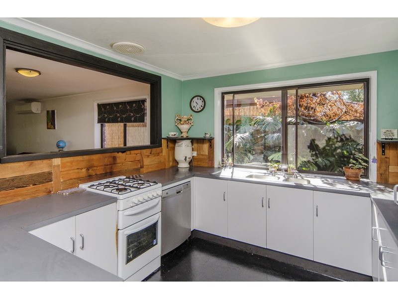21 Bassett Street, Willunga SA 5172