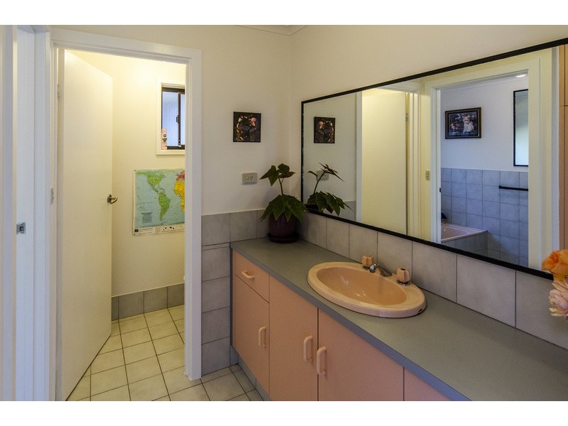 21 Bassett Street, Willunga SA 5172