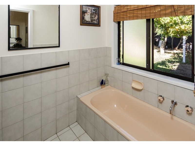 21 Bassett Street, Willunga SA 5172
