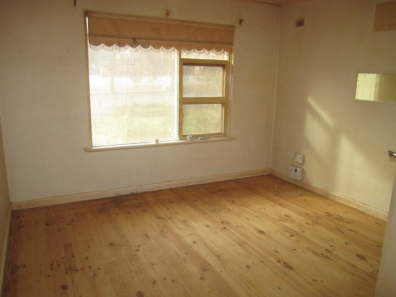 11 Main Road, Willunga SA 5172