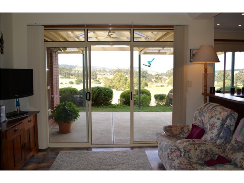 28 George Francis Drive, Mount Compass SA 5210