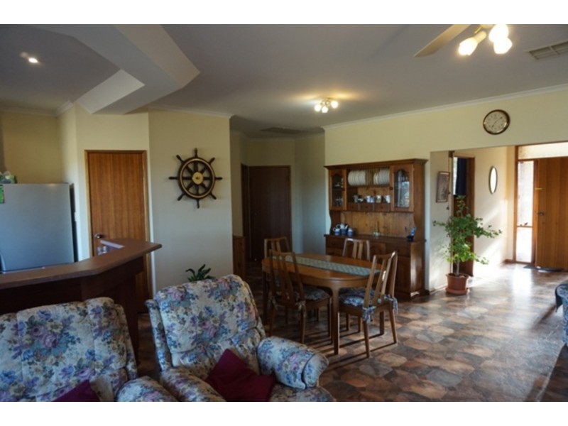 28 George Francis Drive, Mount Compass SA 5210