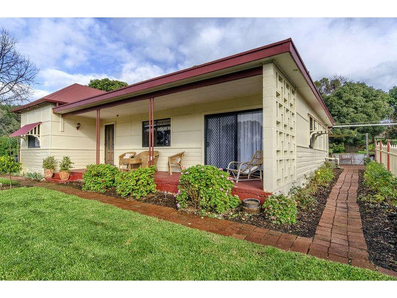 401 Blewitt Springs Road, Blewitt Springs SA 5171