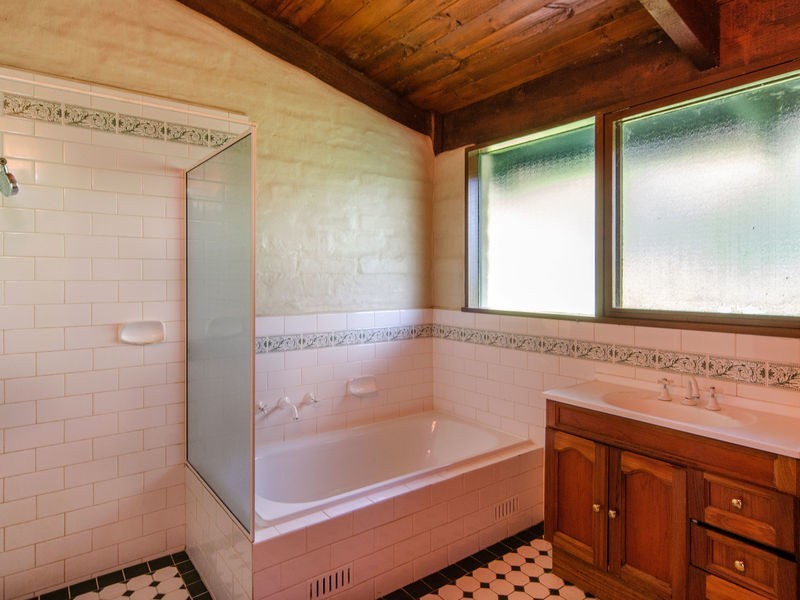 322 Nangkita Road, Mount Compass SA 5210