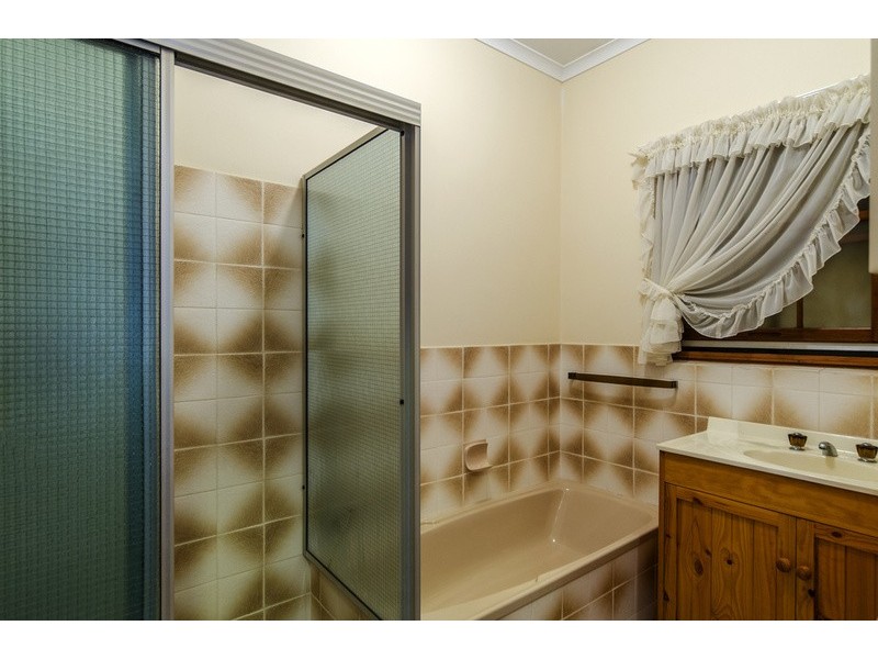 27 St Marys Street, Willunga SA 5172