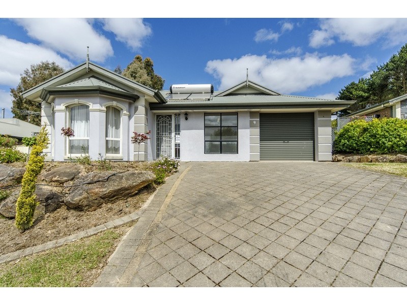 9 Decaux Place, Mount Compass SA 5210