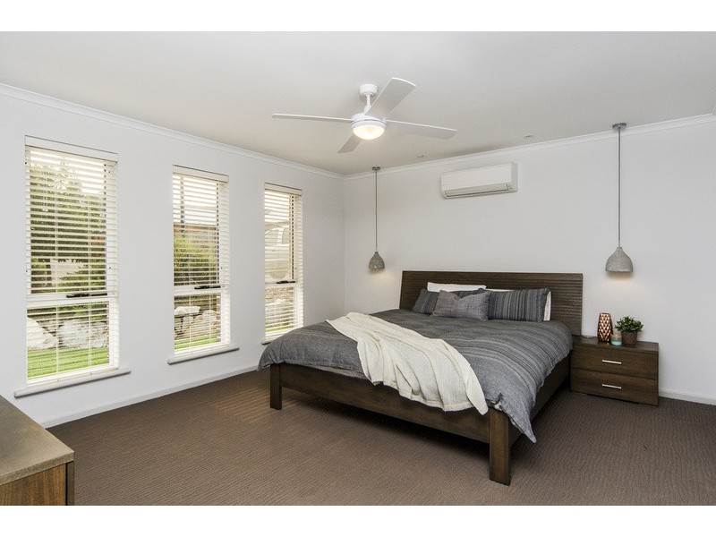 4 Silver Cloud Grove, Sellicks Beach SA 5174