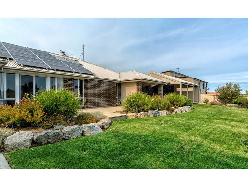 4 Silver Cloud Grove, Sellicks Beach SA 5174